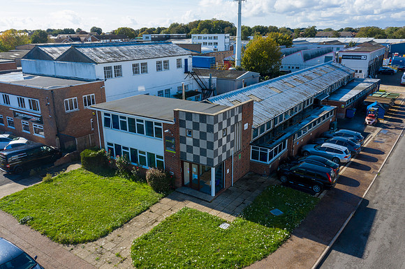 2 Brookside Avenue 29