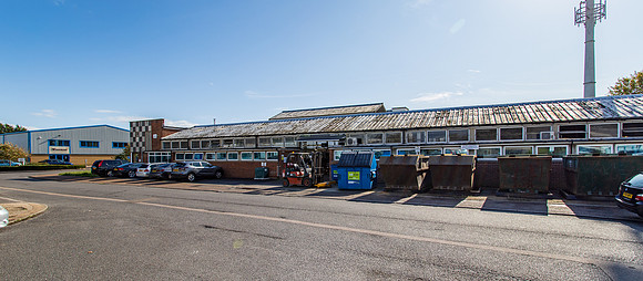 2 Brookside Avenue 33
