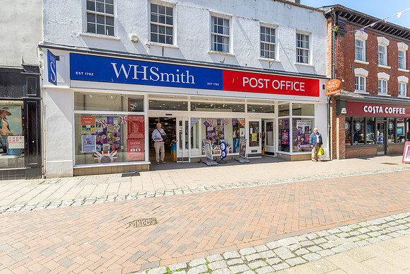 WH Smith Barnstaple-29