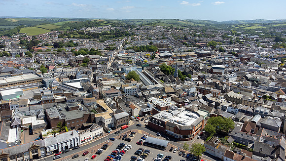 WH Smith Barnstaple-65