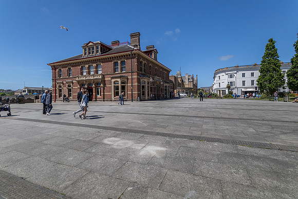 WH Smith Barnstaple-41