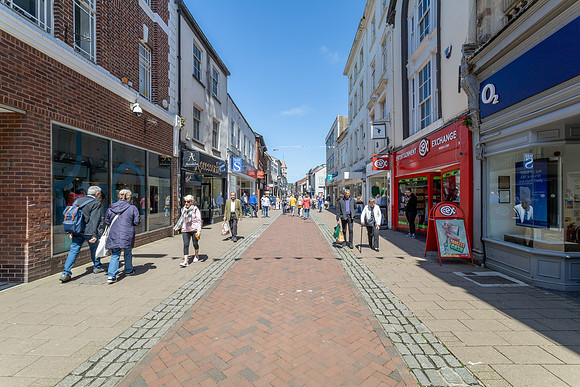 WH Smith Barnstaple-32