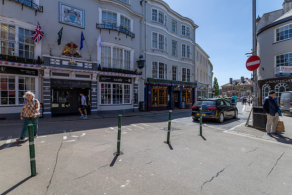 WH Smith Barnstaple-38