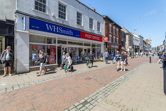 WH Smith Barnstaple-28