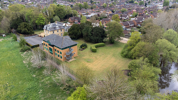 Kempston Manor Aerials 020