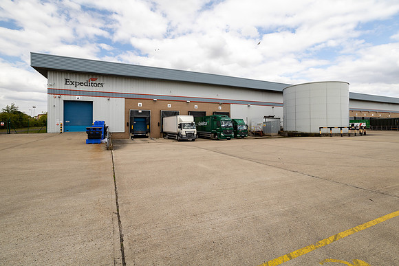DC2 London Road Newport Pagnell-86