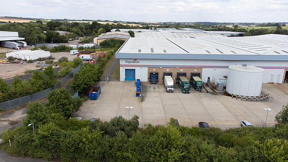 DC2 London Road Newport Pagnell-63