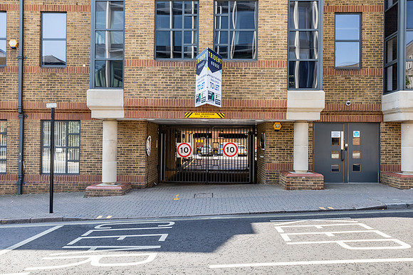 Trident House 040