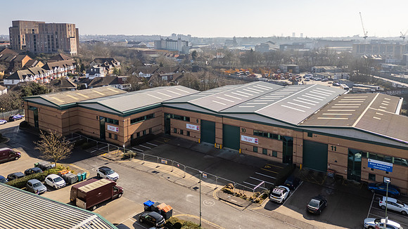 Falcon Park - Neasden-162