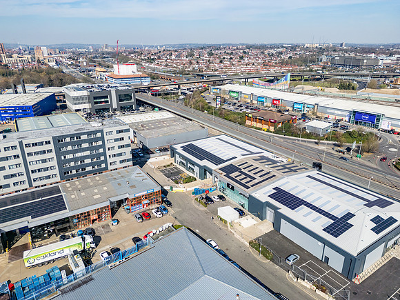 Units 2 and 3 - Oxgate Centre-105