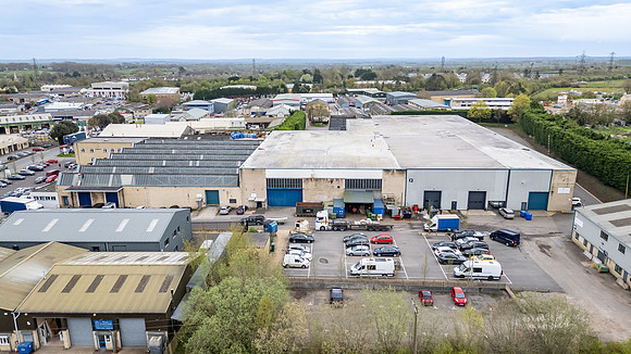 Bankside Trade Park - Cirencester-35