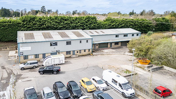 Bankside Trade Park - Cirencester-42