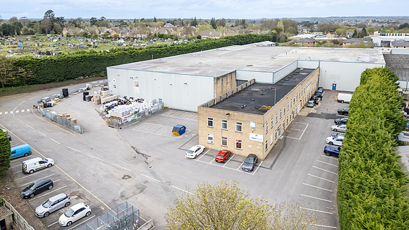Bankside Trade Park - Cirencester-49