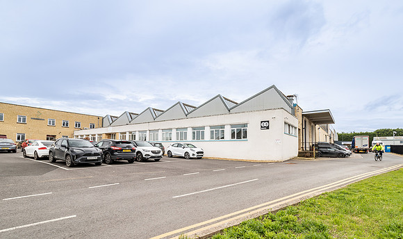 Bankside Trade Park - Cirencester-80
