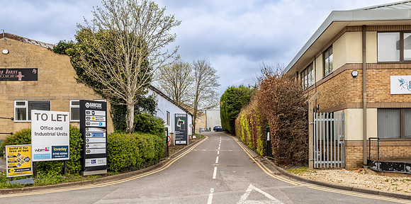 Bankside Trade Park - Cirencester-84