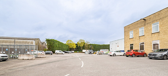 Bankside Trade Park - Cirencester-86