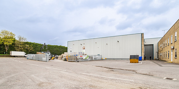 Bankside Trade Park - Cirencester-87