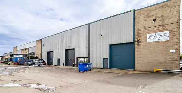 Bankside Trade Park - Cirencester-102