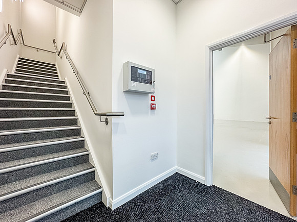 McDonald Business Park, Hemel Hempstead (Unit 11) 012