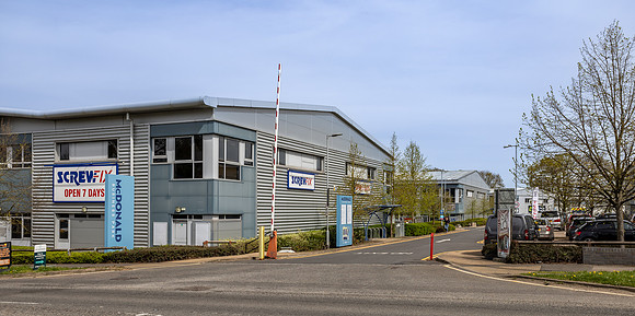 McDonald Business Park, Hemel Hempstead (Unit 11) 018