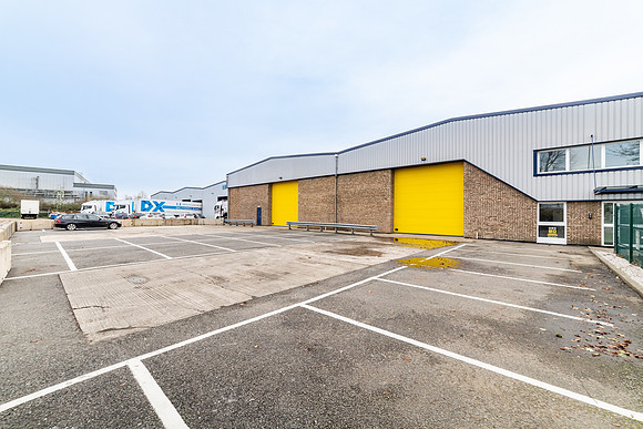 Unit 14 Trident Ind Estate 046