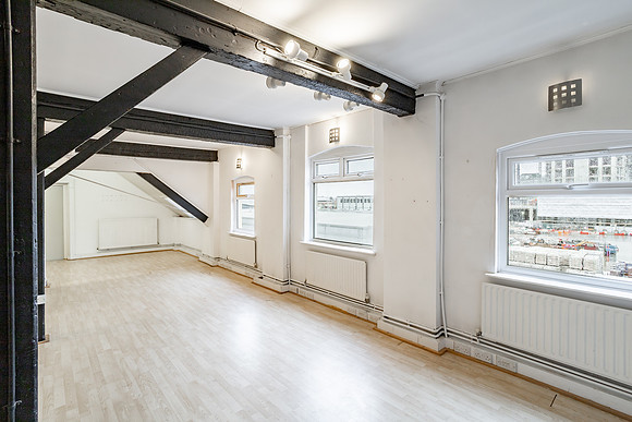 Hille - Watford-28
