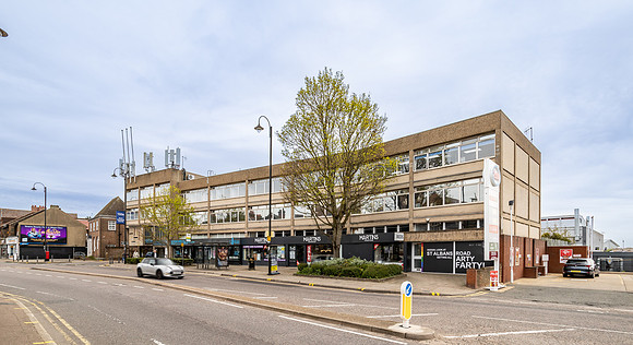 Hille - Watford-38