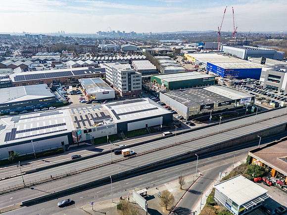 Units 2 and 3 - Oxgate Centre-101