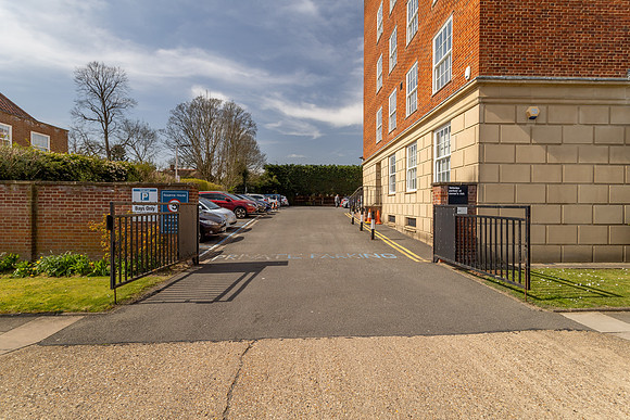 Rosanne House 105