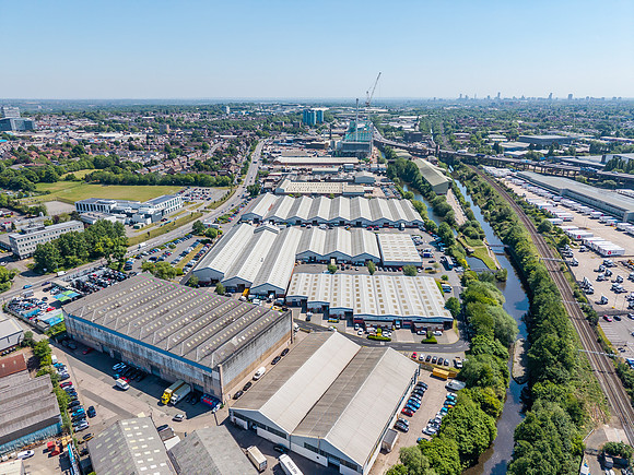 Kelvin Way Industrial - West Brom-11