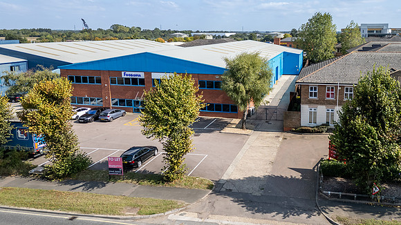 3 Maxted Road 010