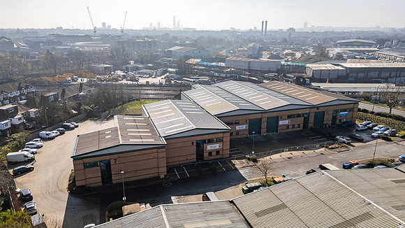 Falcon Park - Neasden-150