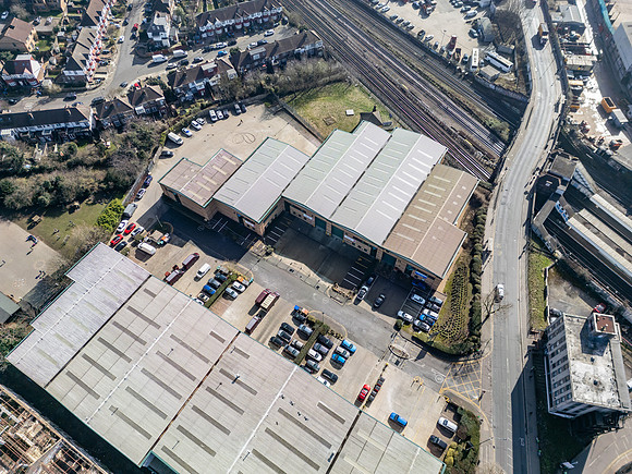Falcon Park - Neasden-123