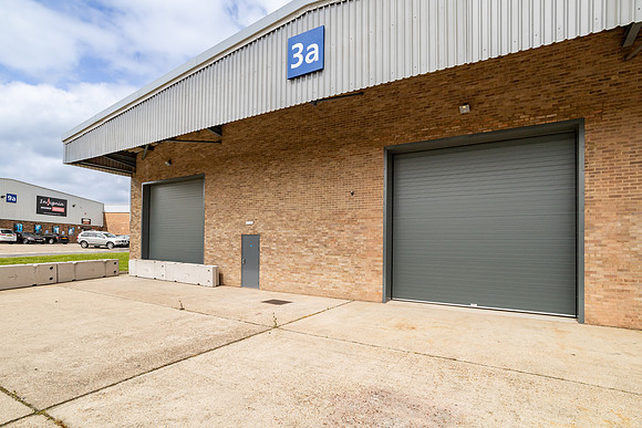 Unit 3a Canons Ind Park - Wolverton-38