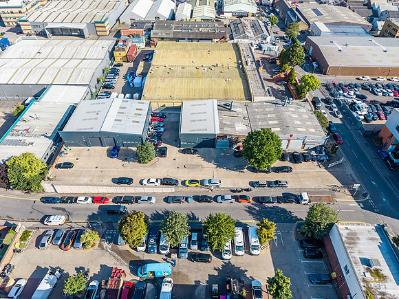Wellington_Park_Ind_Estate116