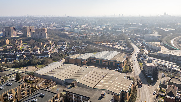 Falcon Park - Neasden-163