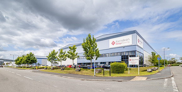 B200_Evesham_002