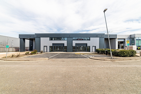 Units 2 and 3 - Oxgate Centre-36