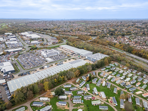 8 Carousel Way - Riverside NN-24