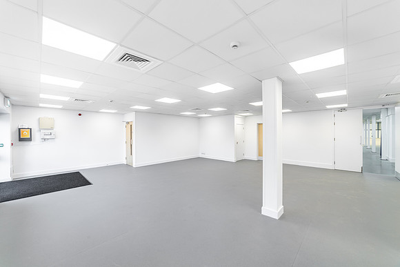 3 Maxted Road 055