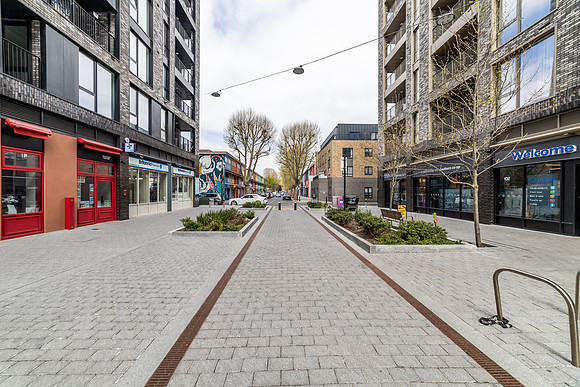 Aberfeldy_Sq_017