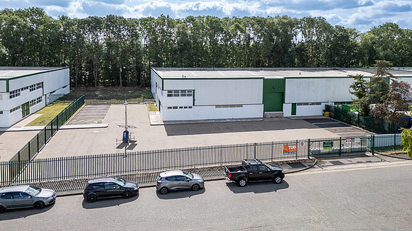 Brackmills_Central_015