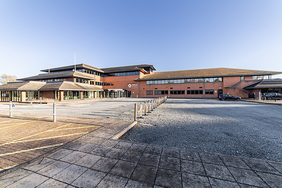 Opus House 095