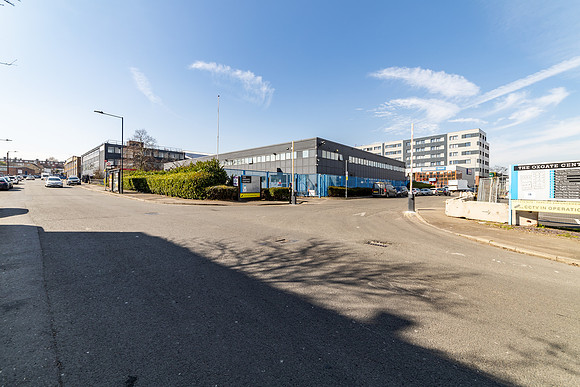 Units 2 and 3 - Oxgate Centre-72