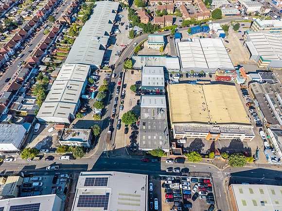 Wellington_Park_Ind_Estate107