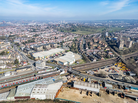Falcon Park - Neasden-128