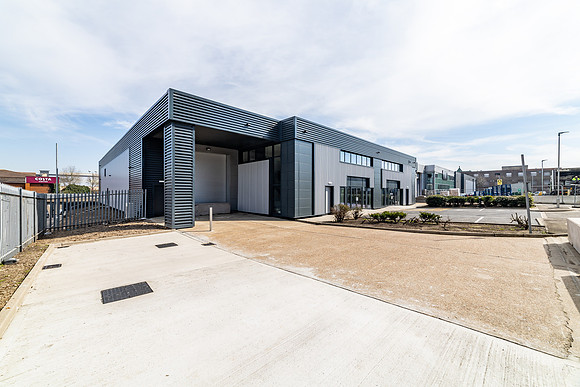 Units 2 and 3 - Oxgate Centre-41