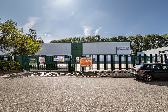 Brackmills_Central_100