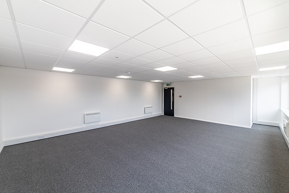 Units 5 - 12a -14 - Eldon Way Ind Biggleswade 031