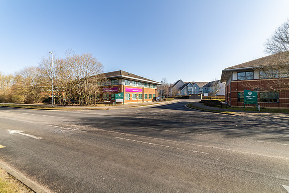 5 Grange Park Court, Northampton 021